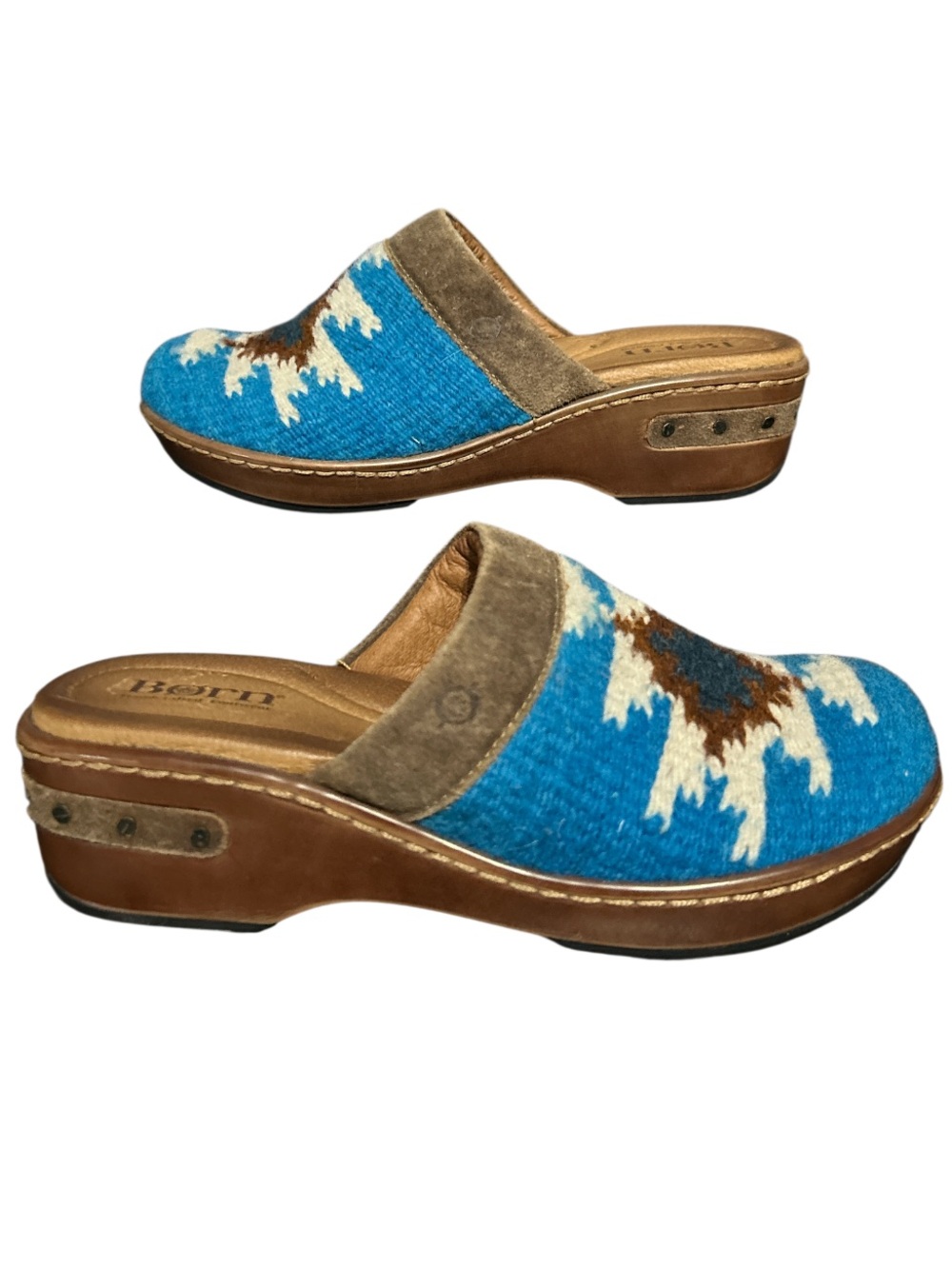 Born Bandy Turquoise Blanket western
Clogs Size 6
